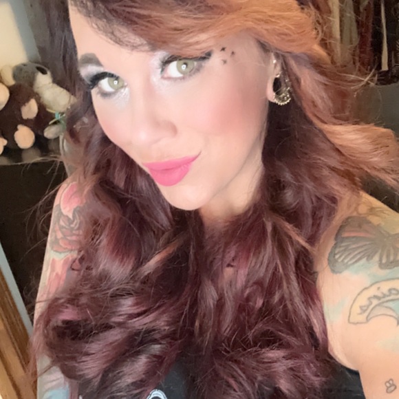 Meet your Posher, B! - Picture 5 of 13